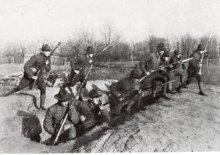 Historical Photos from WW1, photo of military men in a ditch